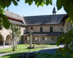 Collombey-Muraz : Réviser en paix, quand des étudiants trouvent refuge chez les Bernadines