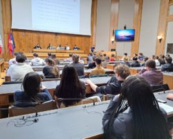 Le Parlement des jeunes du Valais a repris ses débats et ses votes ce week-end à Sion