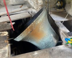 Privé de sa cloche depuis un ans, le Temple de Vers-l&rsquo;Eglise va sonner à nouveau